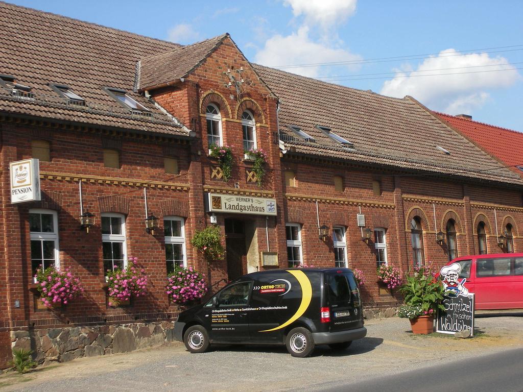 Werners Landgasthaus Hotel Lieskau ภายนอก รูปภาพ