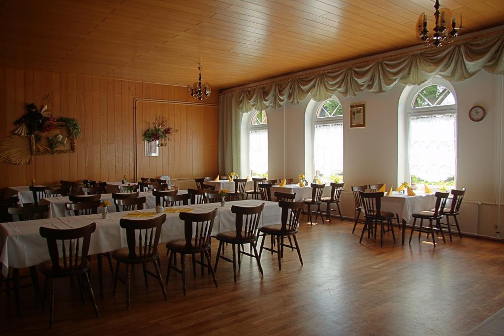Werners Landgasthaus Lieskau ภายนอก รูปภาพ